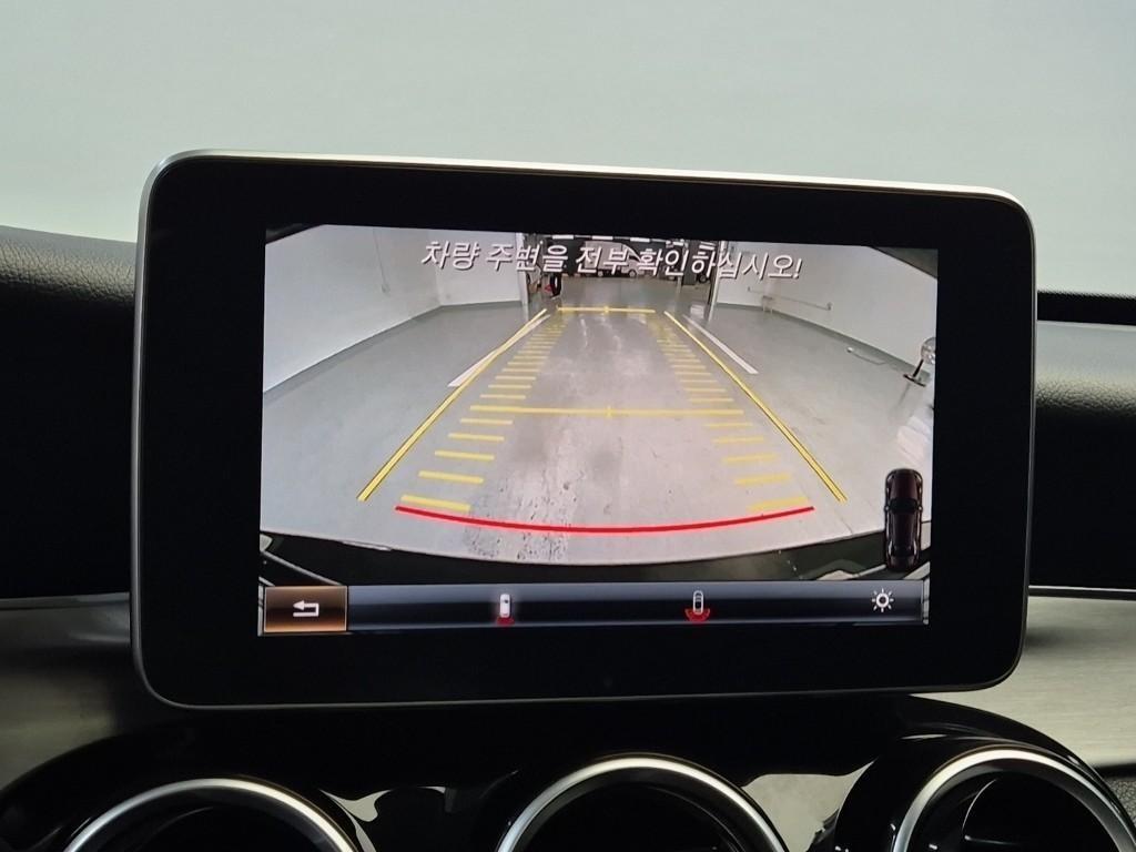 Mercedes Benz C Class 2015 Negro - Importación desde Corea - HF Imports Iquique - Foto 15