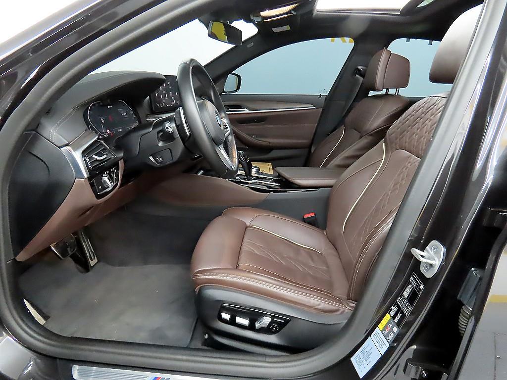 BMW 5 Series - Vista 5