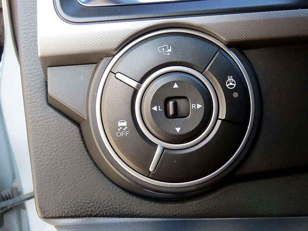 Ssangyong Korando - Vista 12