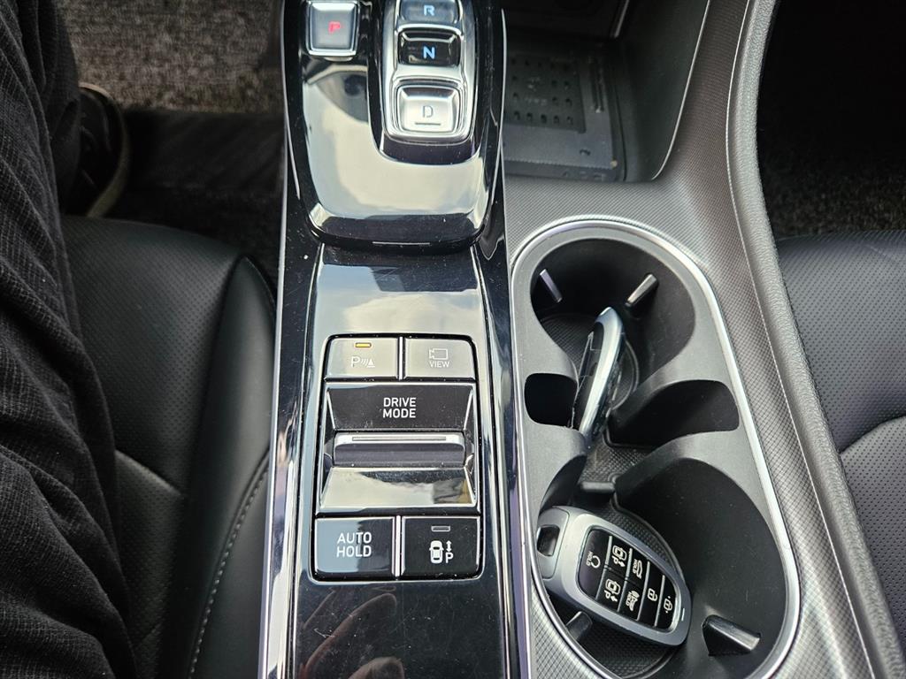 HYUNDAI Sonata - Vista 12