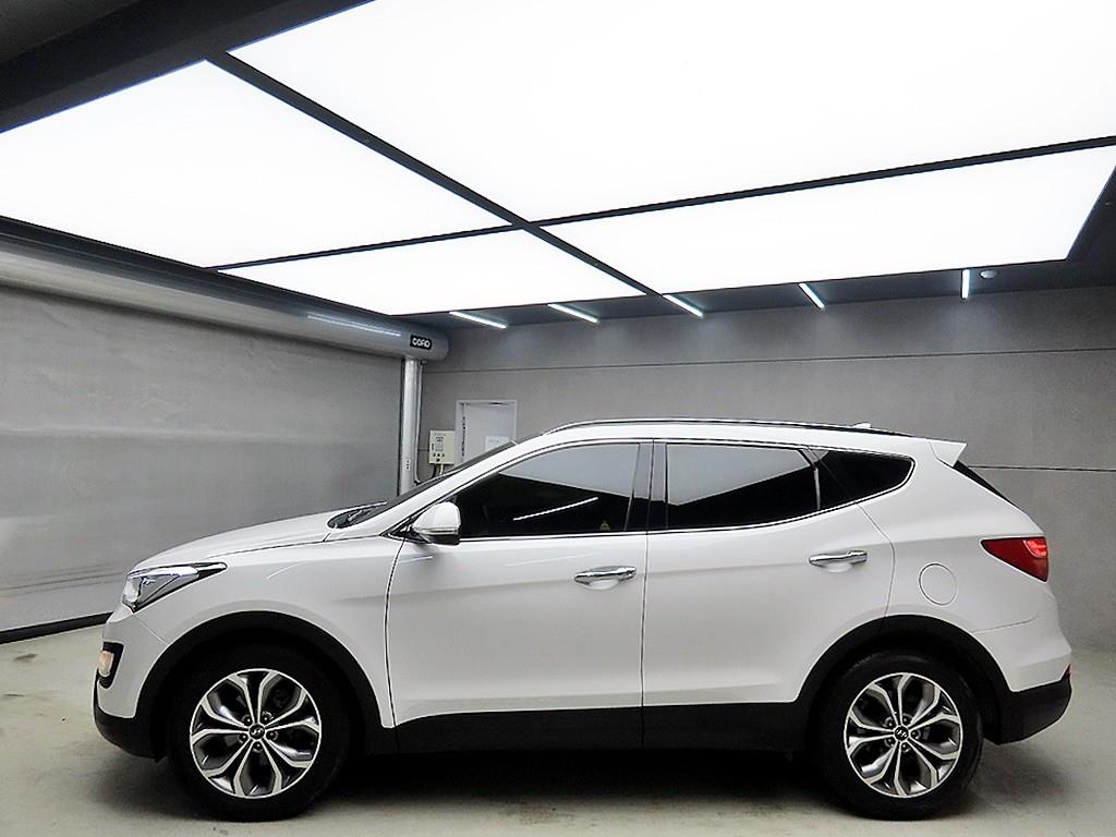 HYUNDAI Santa Fe - Vista 4