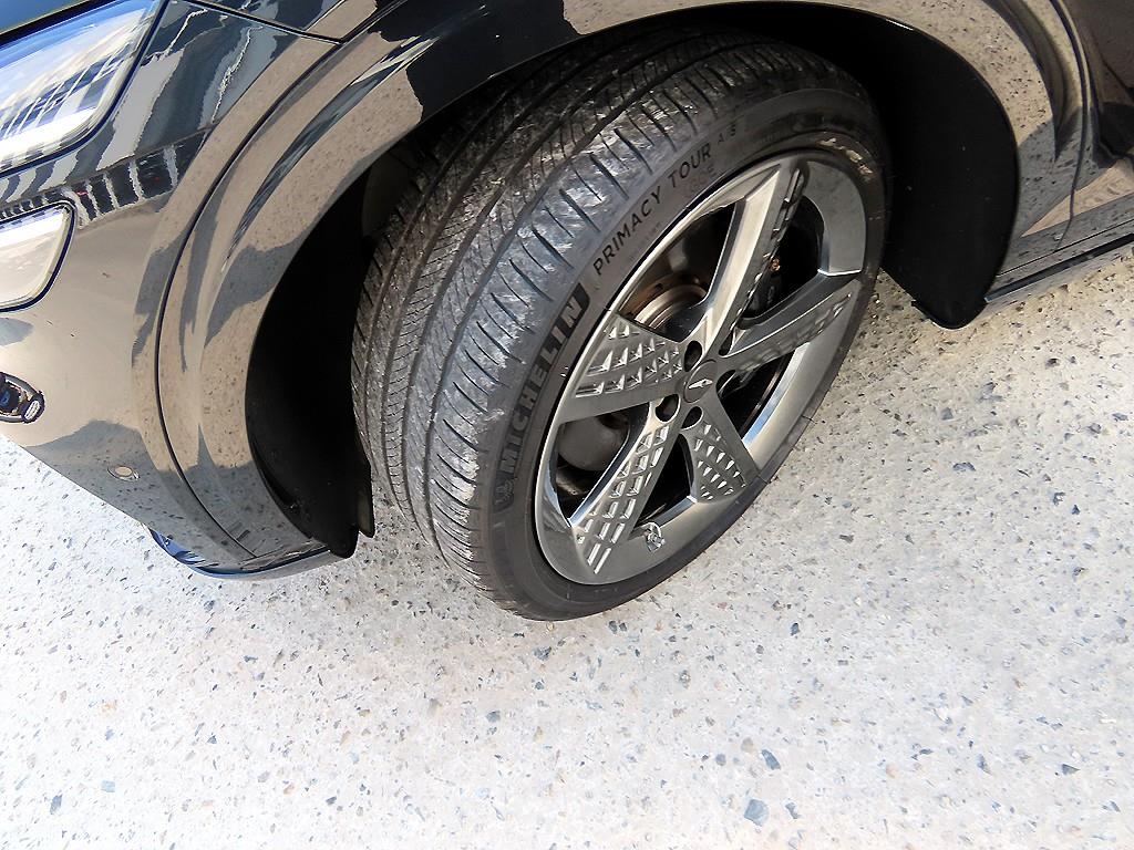 Genesis GV70 2021 Negro - Importación desde Corea - HF Imports Iquique - Foto 20