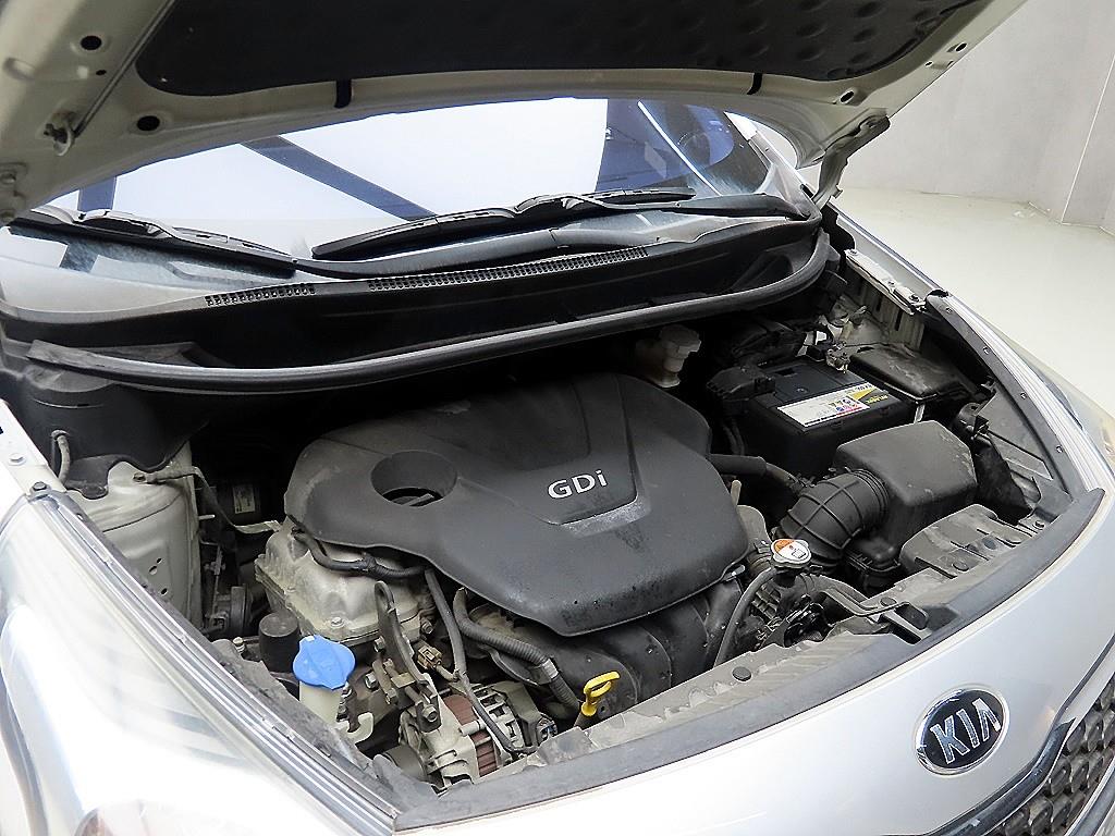 KIA Pride 2014 Plateado - Importación desde Corea - HF Imports Iquique - Foto 19