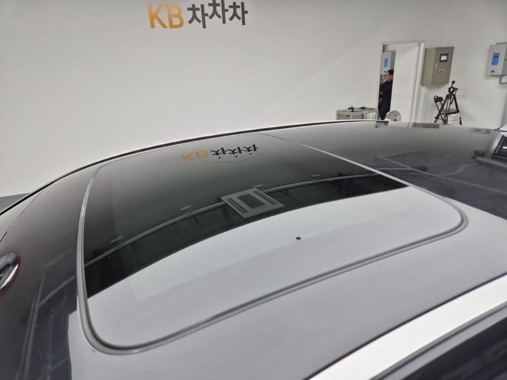 BMW 7 Series 2012 Negro - Importación desde Corea - HF Imports Iquique - Foto 13