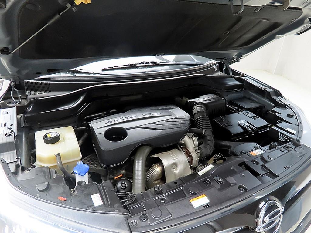 Ssangyong Tivoli 2021 Gris - Importación desde Corea - HF Imports Iquique - Foto 18