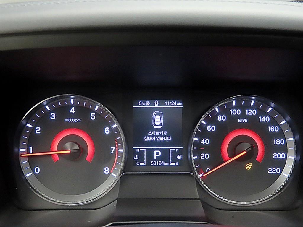 Ssangyong Tivoli - Vista 8