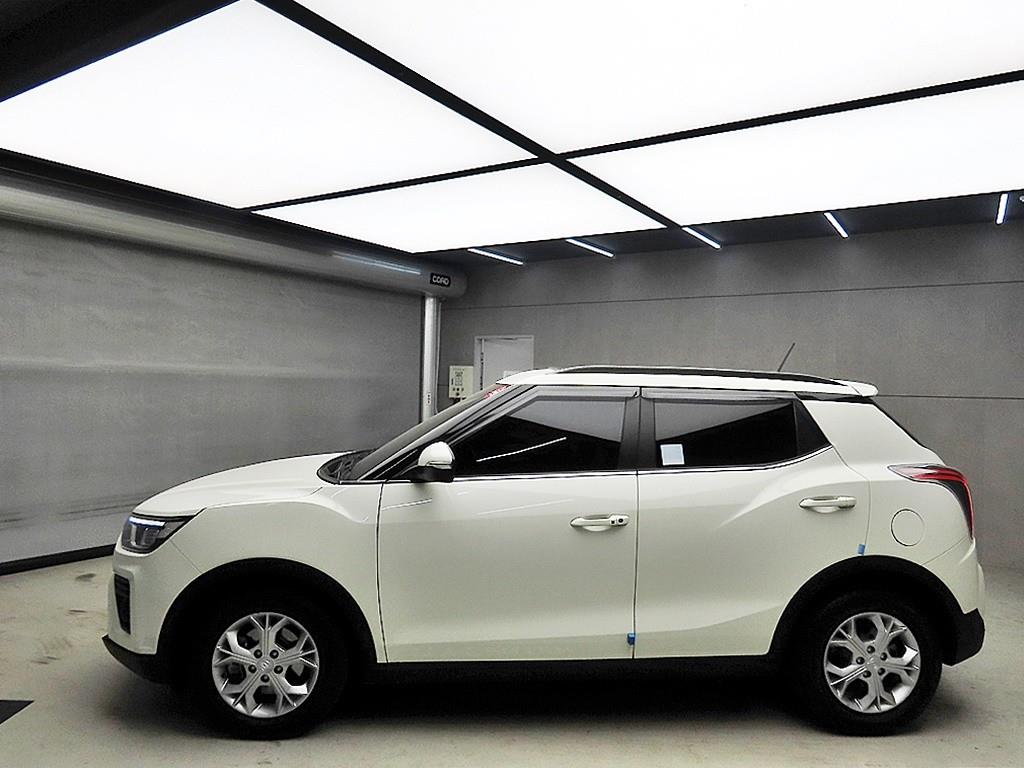 Ssangyong Tivoli - Vista 4