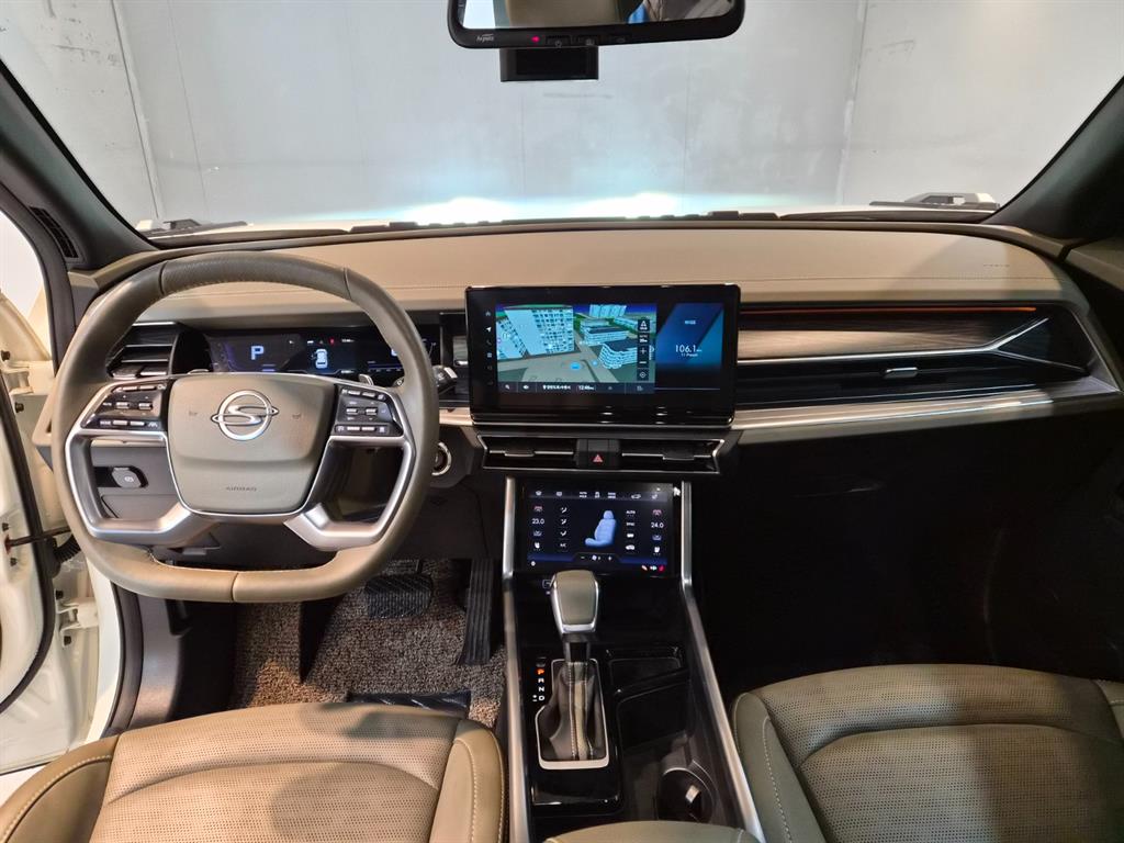 Ssangyong Torres - Vista 9