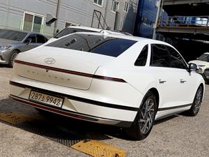 HYUNDAI Grandeur - Vista 8