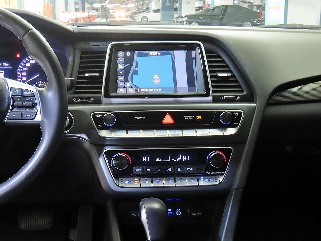 HYUNDAI Sonata - Vista 11