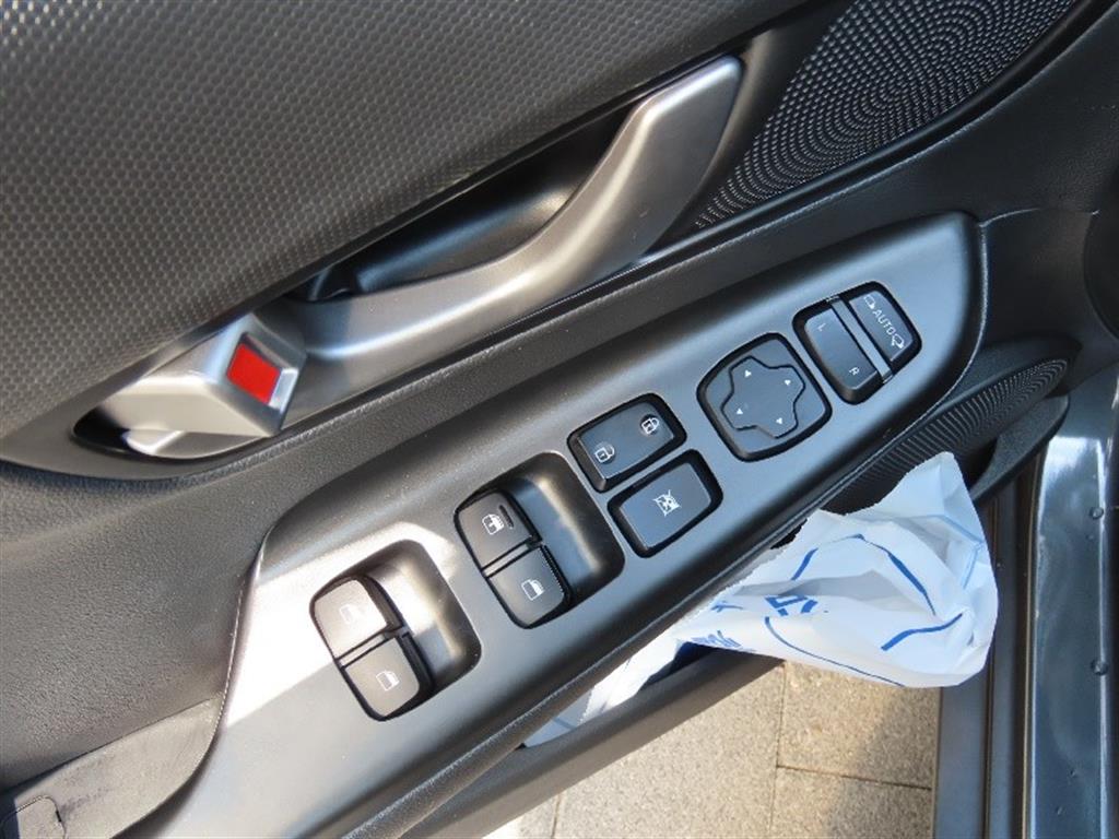 HYUNDAI Kona 2020 Gris - Importación desde Corea - HF Imports Iquique - Foto 12