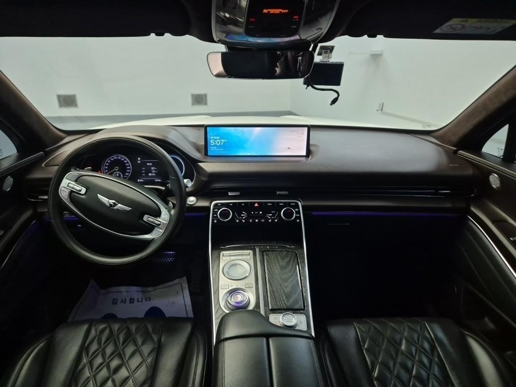 Genesis GV80 - Vista 10