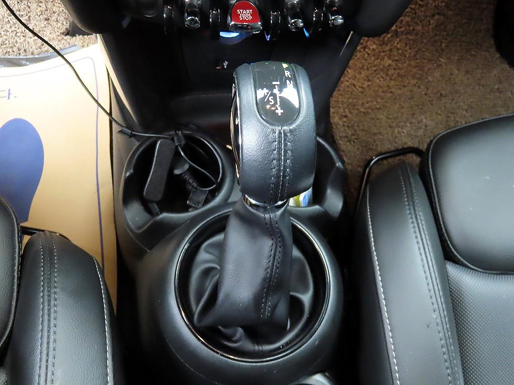 Mini Cooper - Vista 10