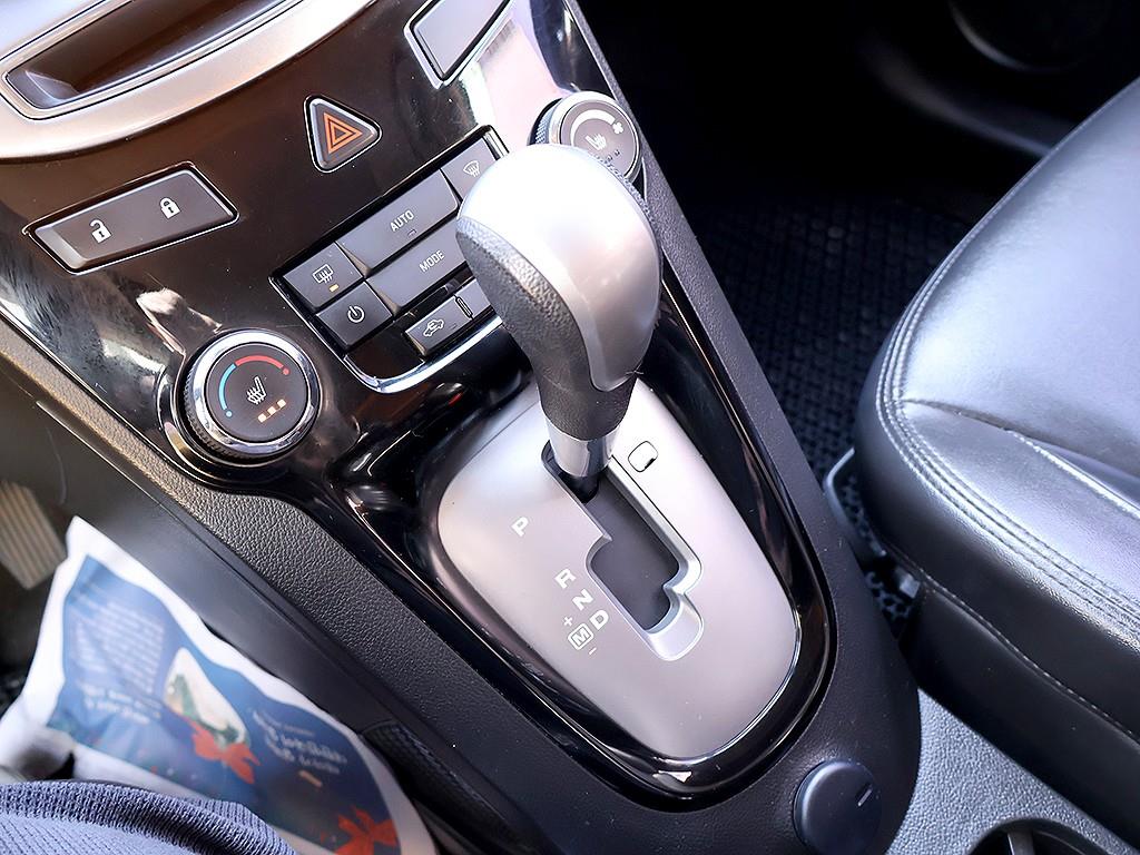 Chevrolet Orlando 2018 Negro - Importación desde Corea - HF Imports Iquique - Foto 7