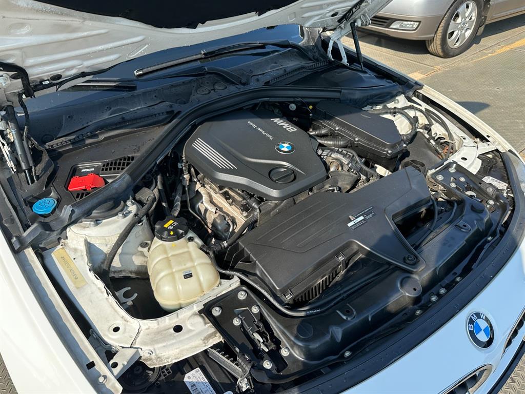 BMW 3 series 2018 Blanco - Importación desde Corea - HF Imports Iquique - Foto 20