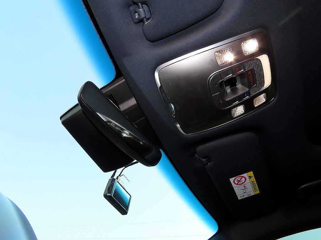 Genesis GV70 2021 Negro - Importación desde Corea - HF Imports Iquique - Foto 15