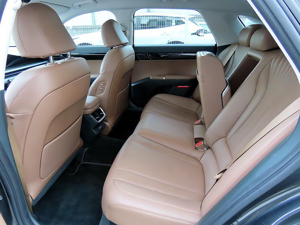 HYUNDAI Grandeur - Vista 6