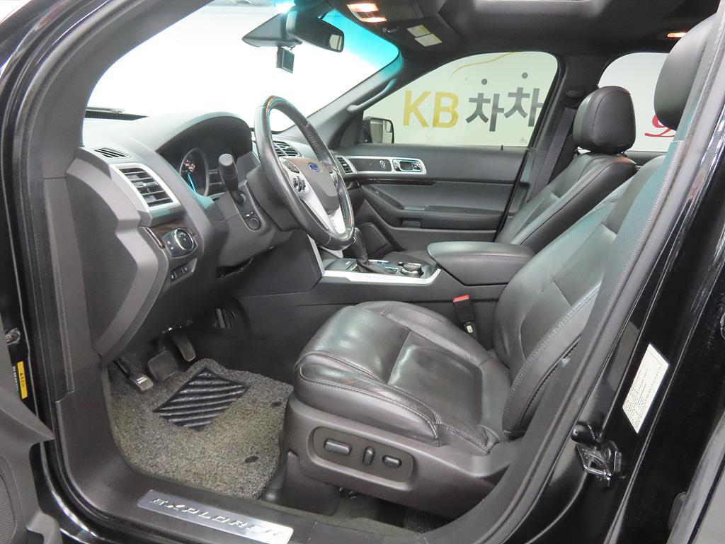 Ford Explorer - Vista 5