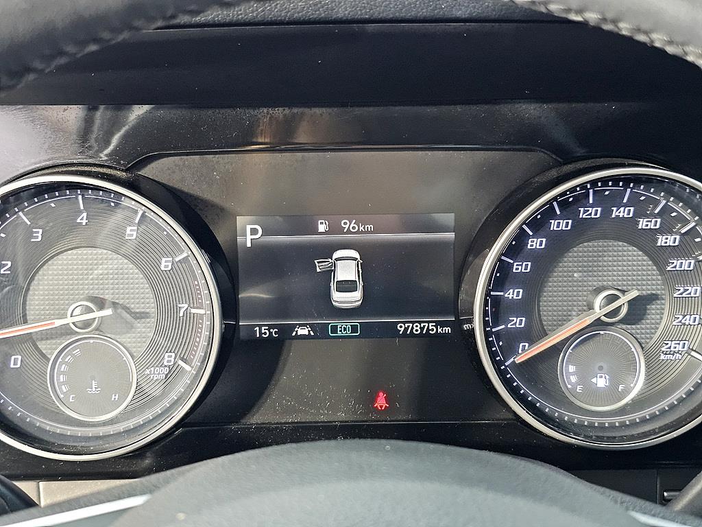 HYUNDAI Grandeur - Vista 7