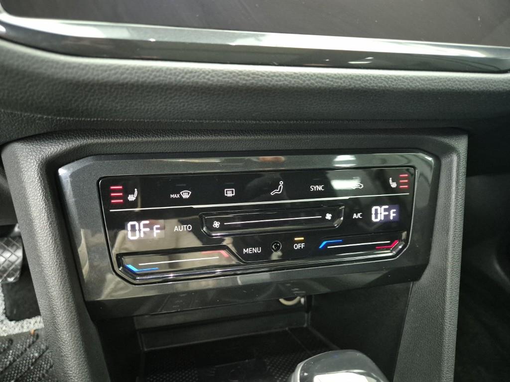 Volkswagen Tiguan - Vista 10