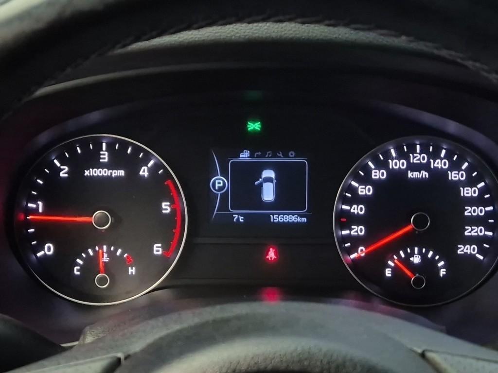 KIA Sportage - Vista 6