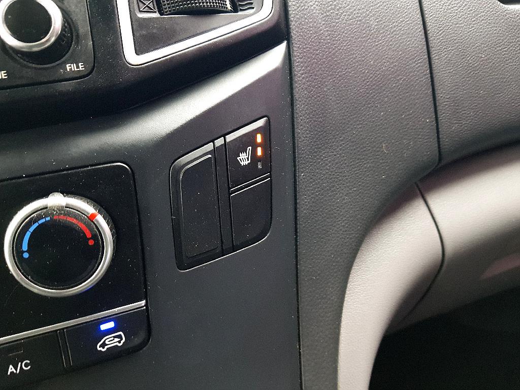 HYUNDAI Starex 2018 Plateado - Importación desde Corea - HF Imports Iquique - Foto 15