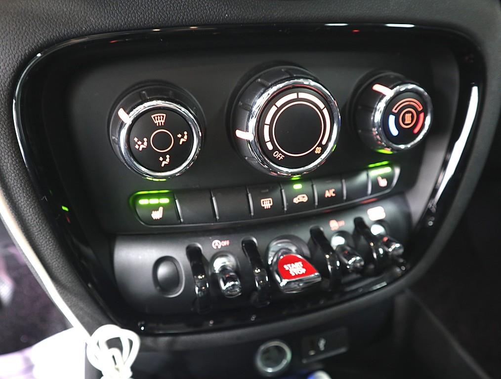 Mini Clubman - Vista 12