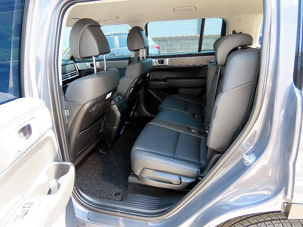 HYUNDAI Santa Fe - Vista 6