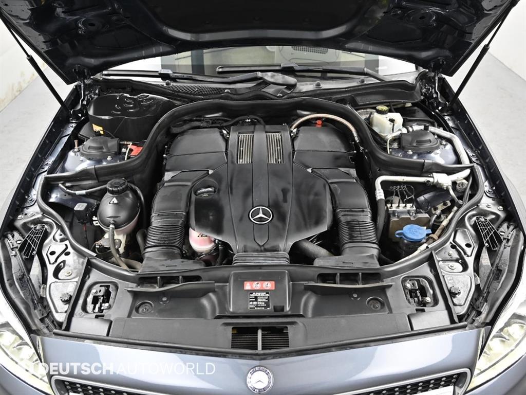 Mercedes Benz CLS Class - Vista 6