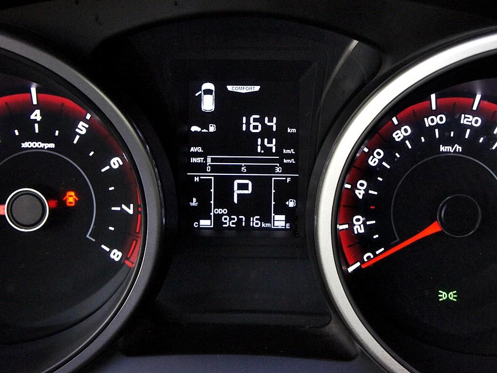 Ssangyong Tivoli 2017 Azul - Importación desde Corea - HF Imports Iquique - Foto 9