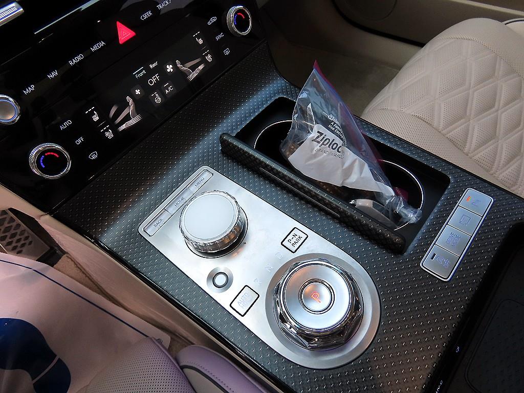 Genesis G80 - Vista 11