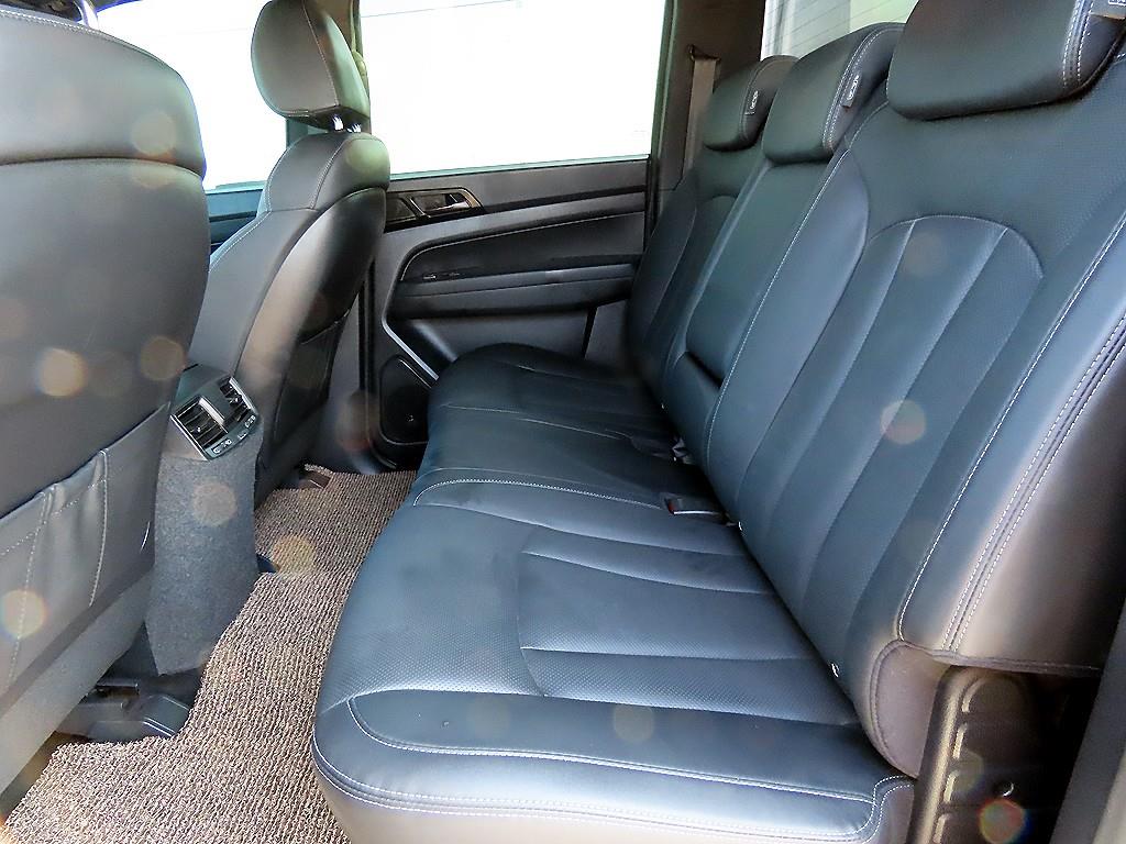 Ssangyong Rexton - Vista 7