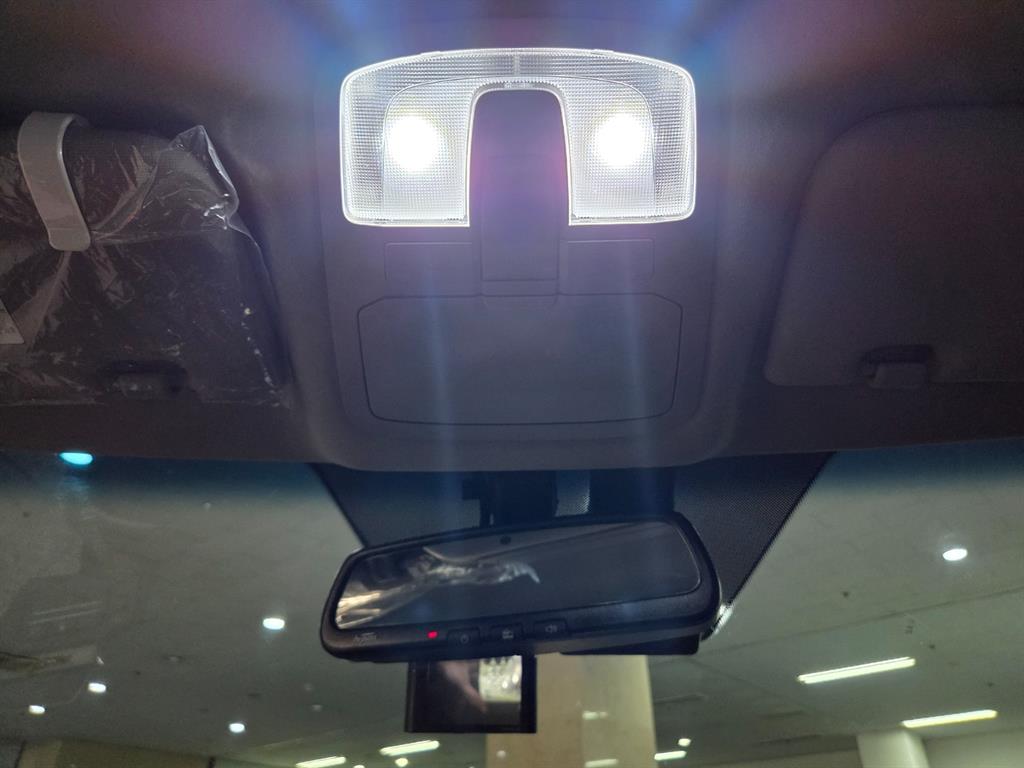 Ssangyong Tivoli 2018 Rojo - Importación desde Corea - HF Imports Iquique - Foto 17