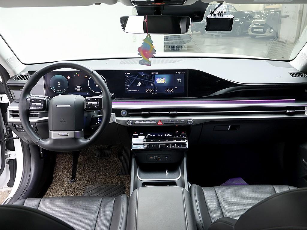 HYUNDAI Grandeur - Vista 9