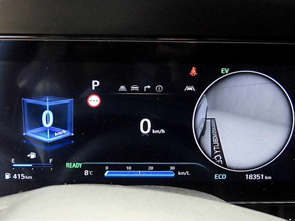 HYUNDAI Avante - Vista 8