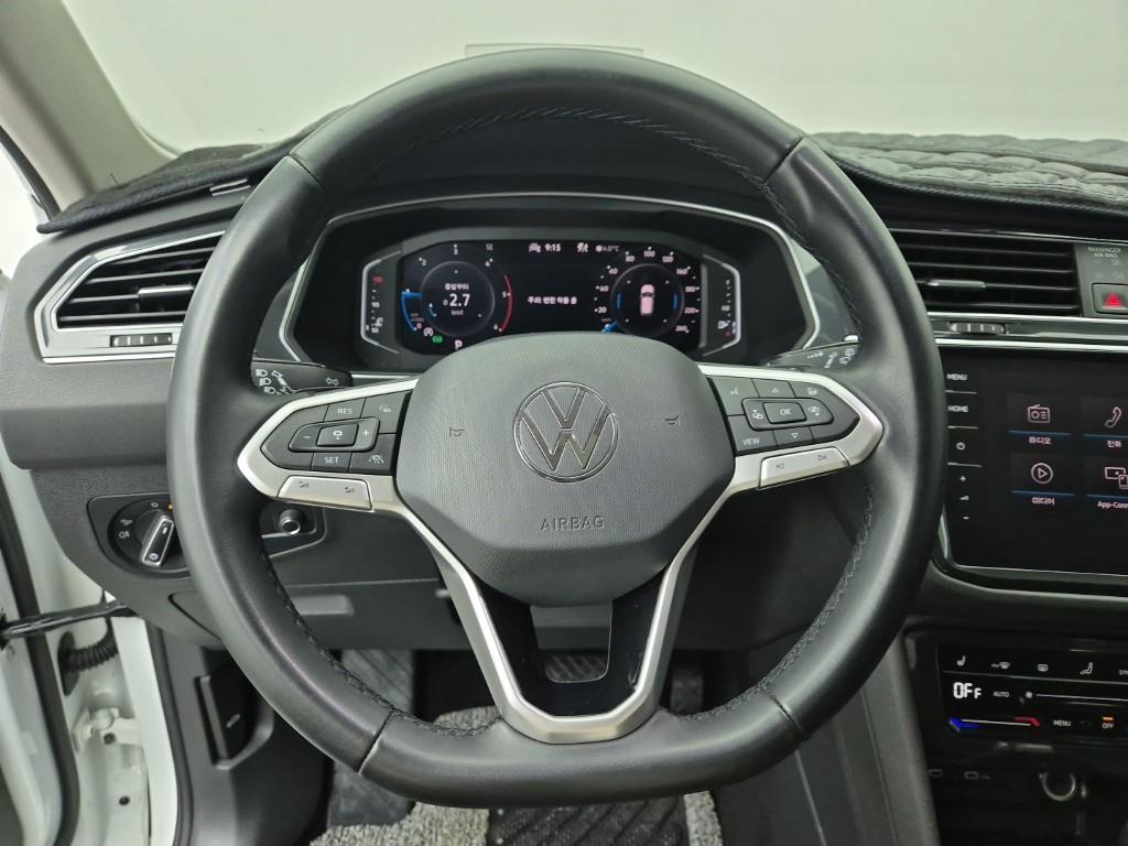 Volkswagen Tiguan - Vista 9