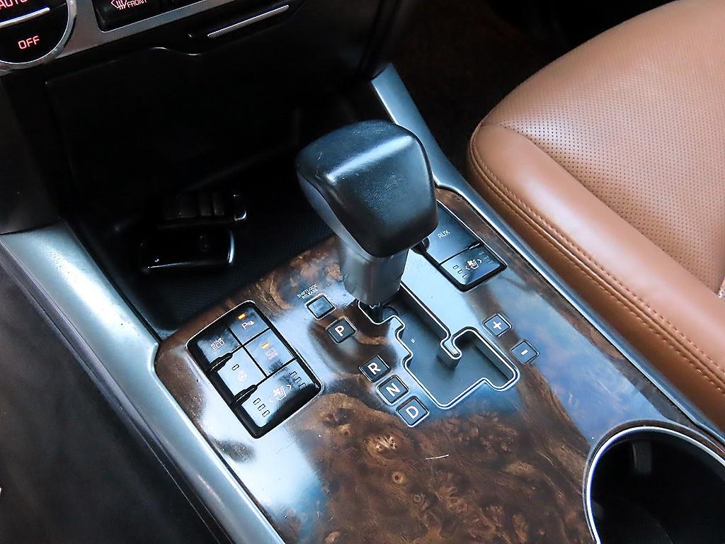 KIA Mohave - Vista 10