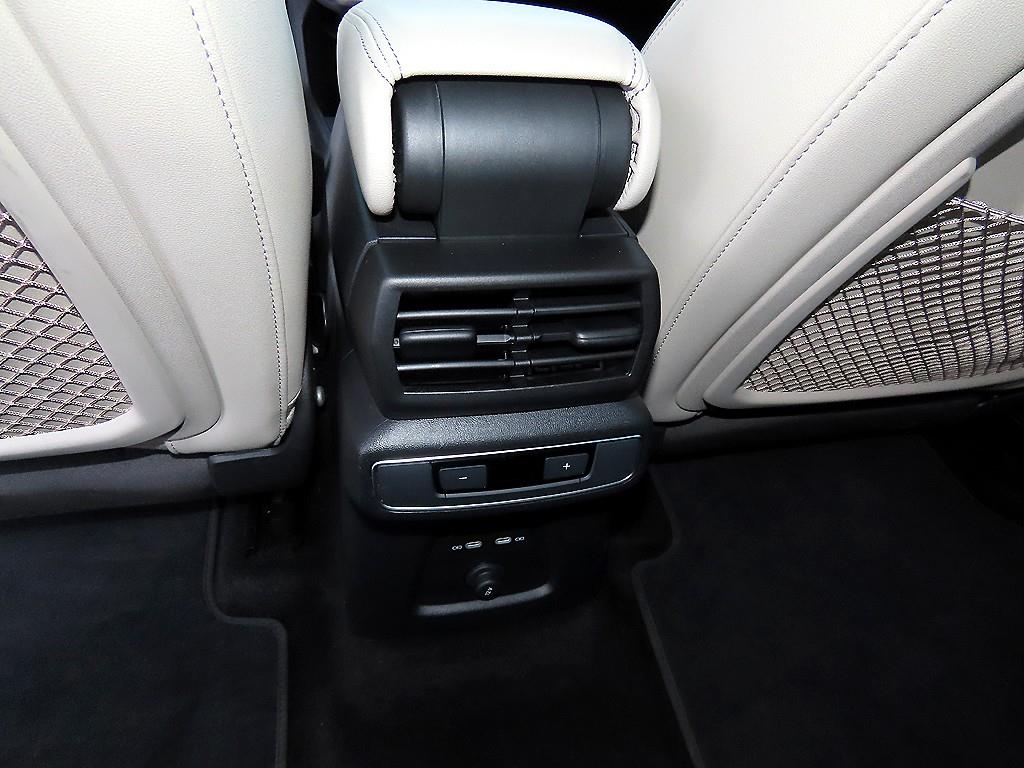 Audi Q4 2025 - Importación desde Corea - HF Imports Iquique - Foto 15