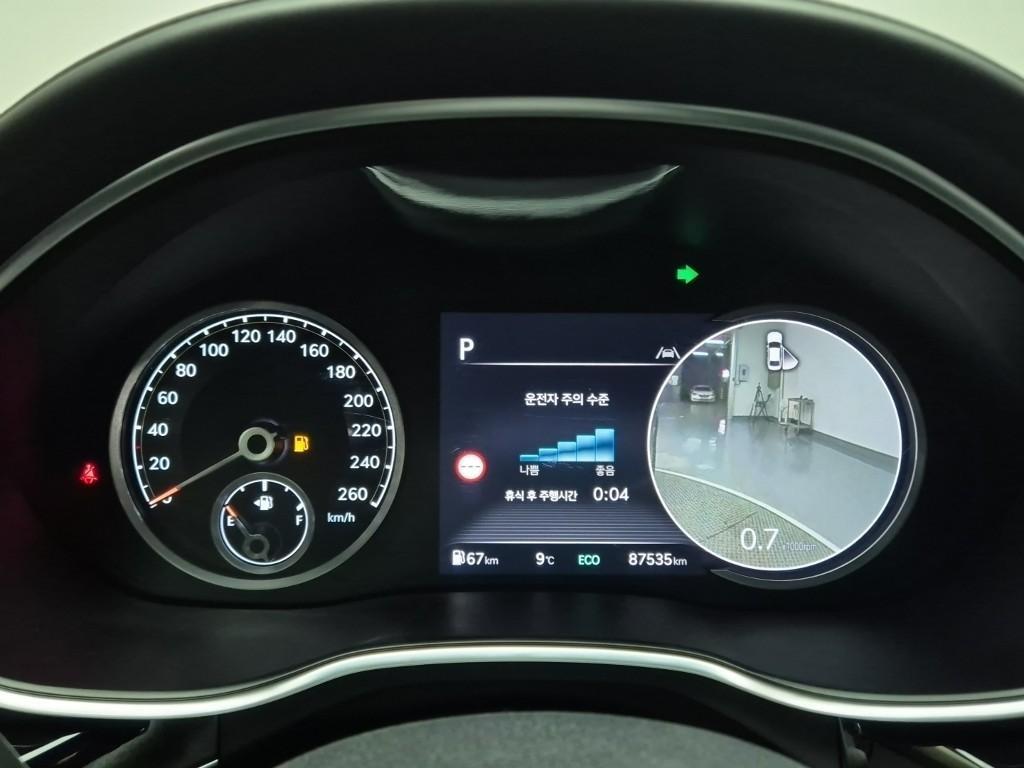 Genesis G80 - Vista 6