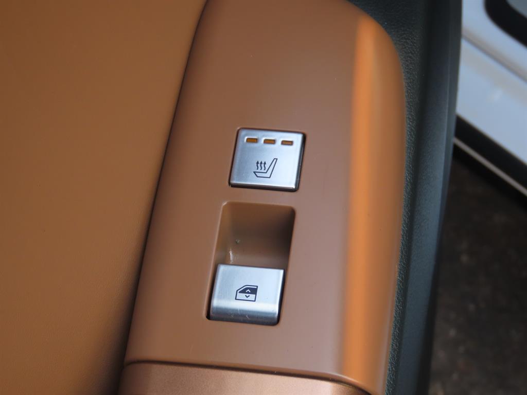 HYUNDAI Grandeur - Vista 11