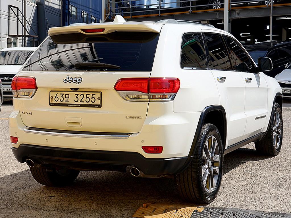 Jeep Cherokee - Vista 7