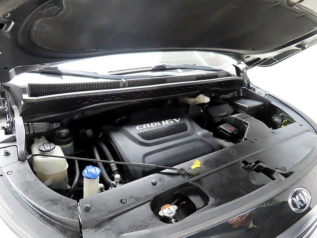 KIA Carnival 2015 Negro - Importación desde Corea - HF Imports Iquique - Foto 19