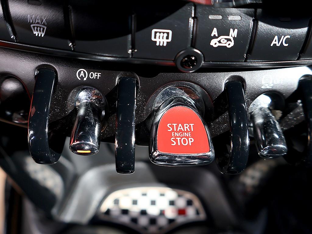 Mini Cooper 2017 Negro - Importación desde Corea - HF Imports Iquique - Foto 10