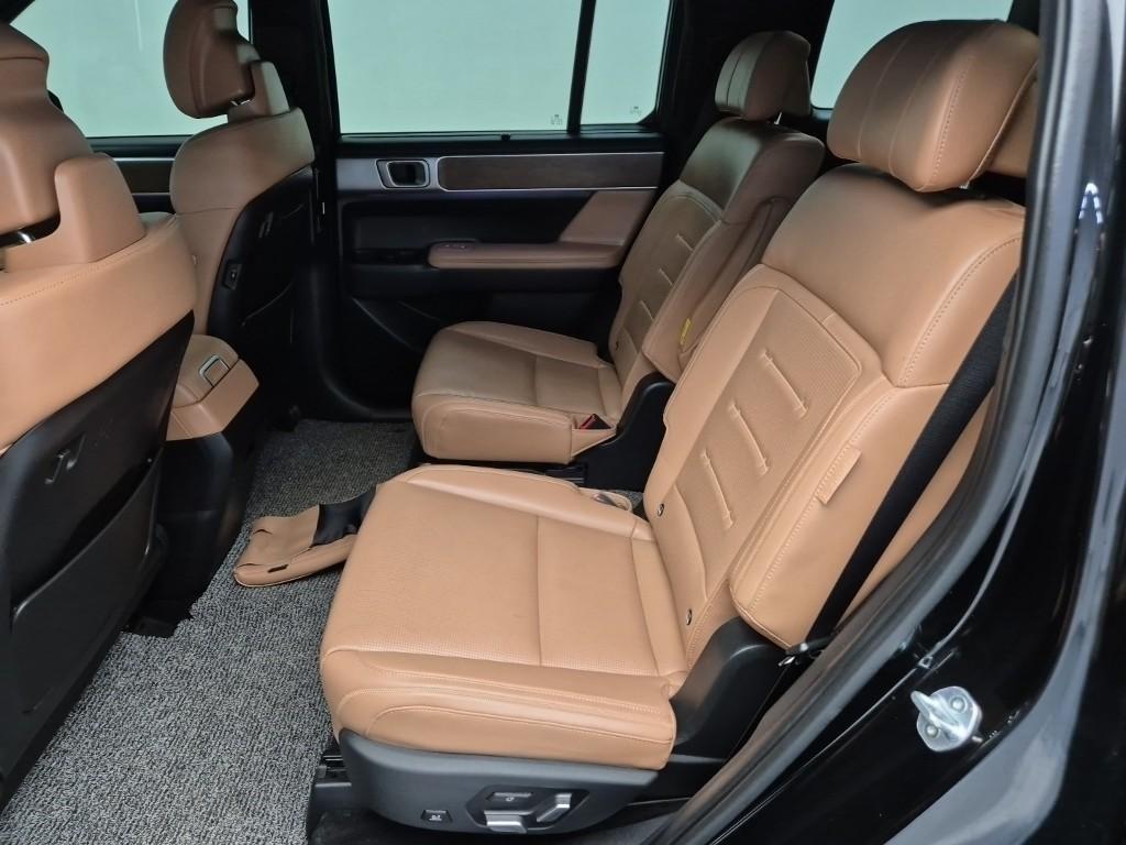 HYUNDAI Santa Fe - Vista 12