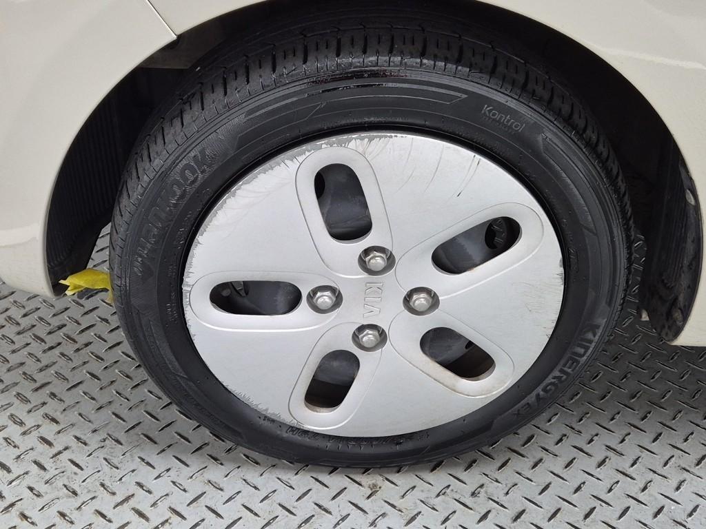 KIA Ray 2016 the color of pearl - Importación desde Corea - HF Imports Iquique - Foto 19