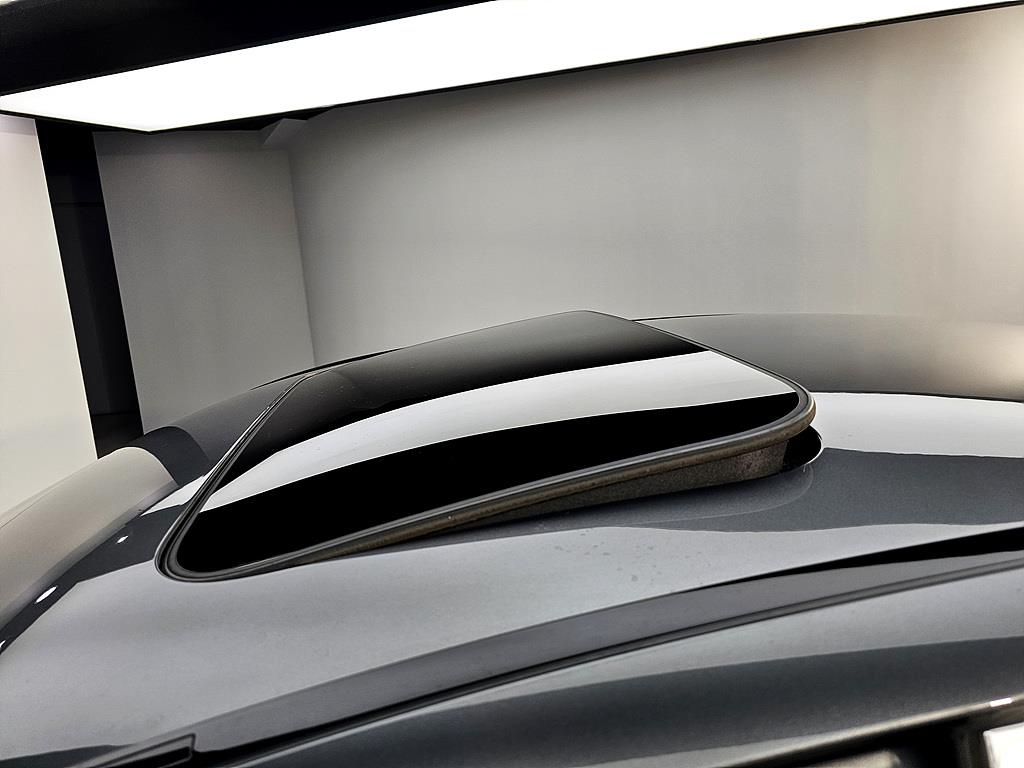 Mercedes Benz E class - Vista 12