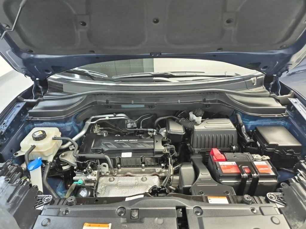 Ssangyong Tivoli - Vista 5