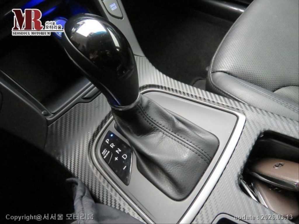 HYUNDAI i40 - Vista 11