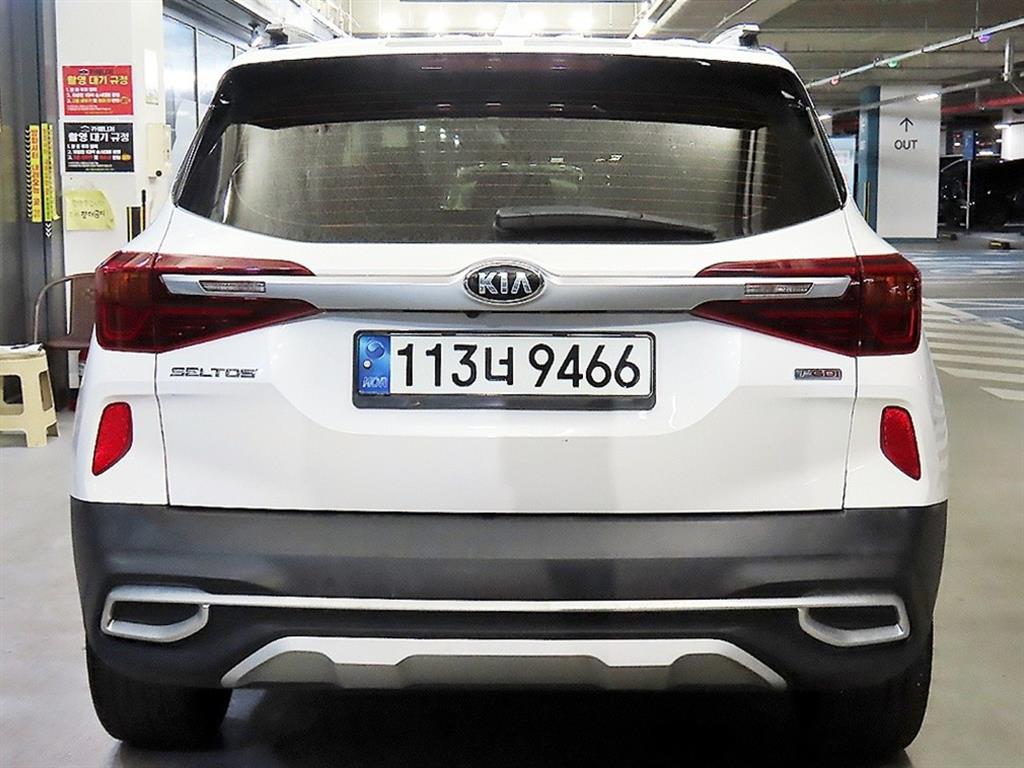 KIA Seltos - Vista 5