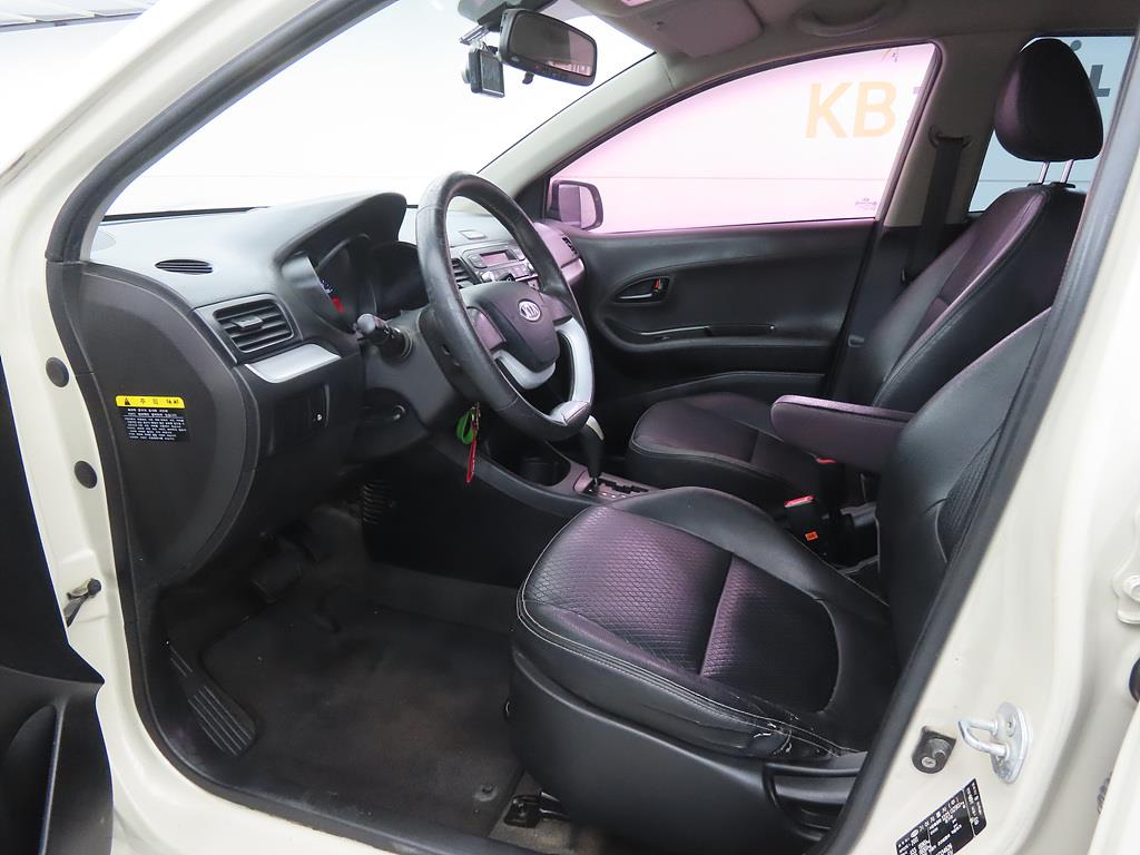 KIA Morning - Vista 5